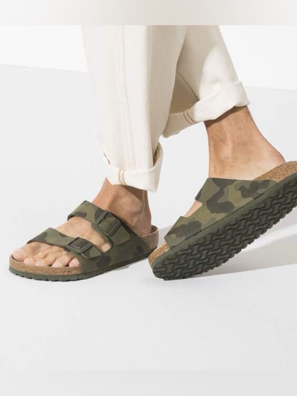 nwt Birkenstock Arizona Two-Strap Camo slides Sandals - Olive unisex M Sz 13